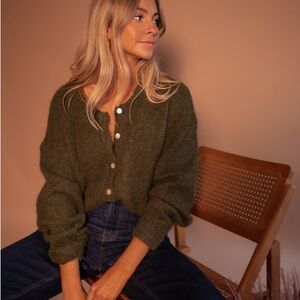 Olive Green and Gold Button-Front Knit Cardigan women’s M/L